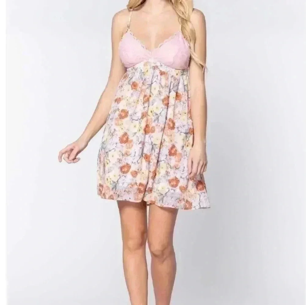 Active USA Floral Pink Lace Babydoll Mini Dress - Picture 4 of 13